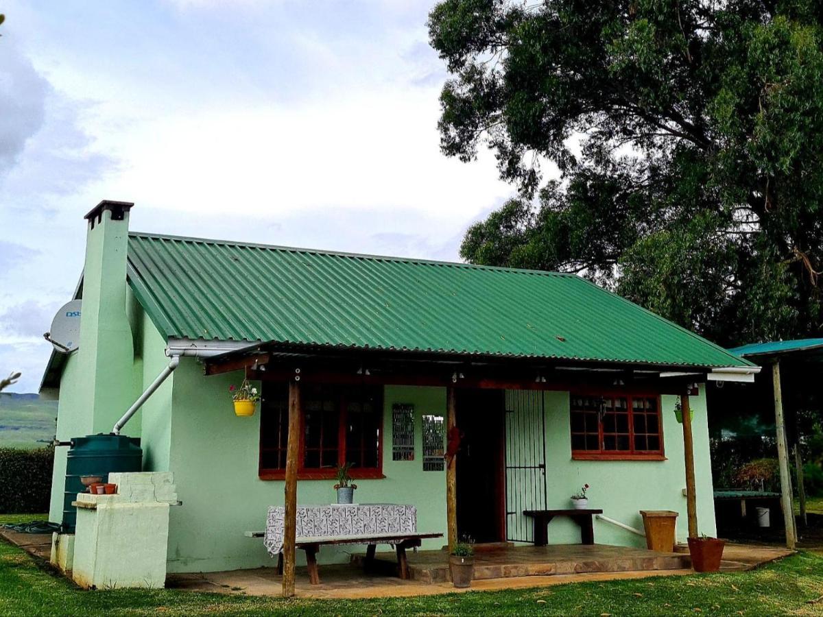 Cicada Self Catering Cottage Underberg Exterior foto
