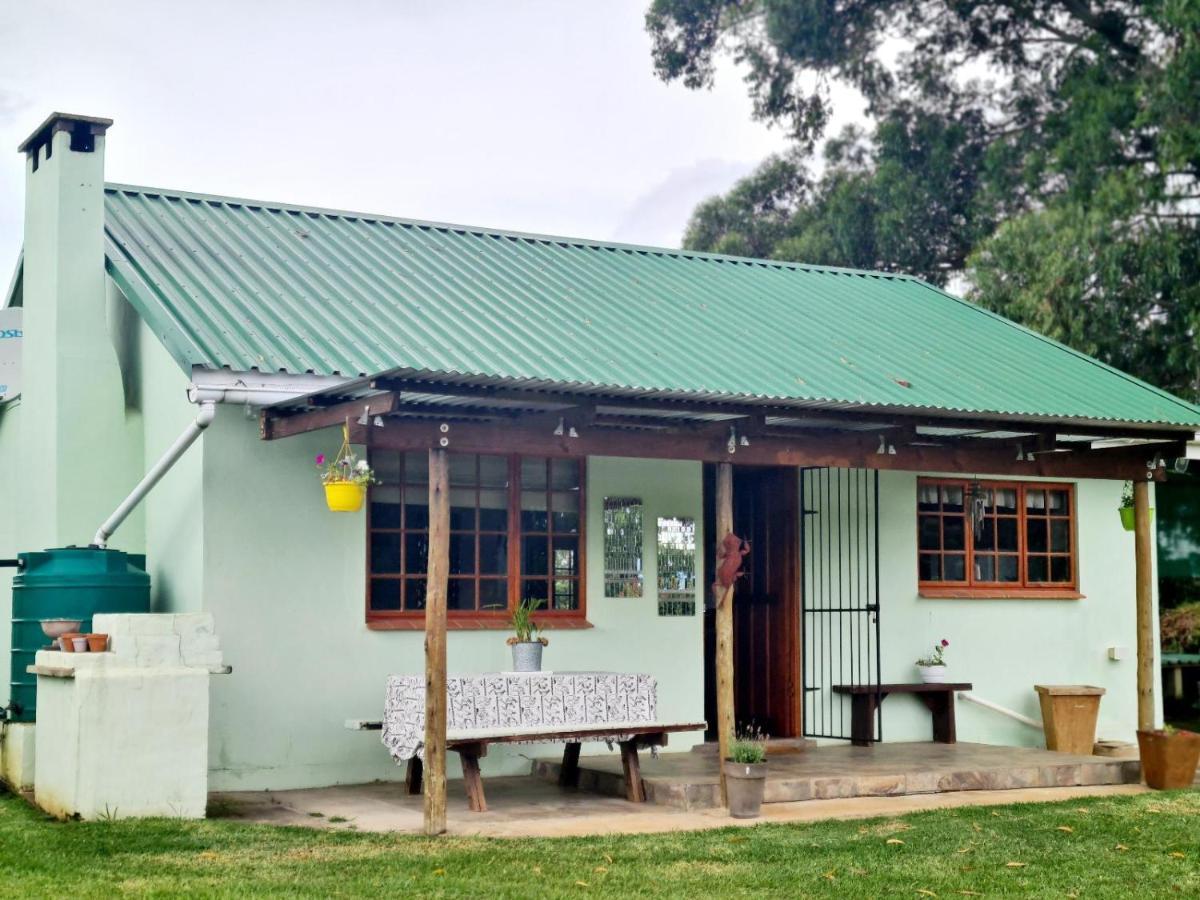 Cicada Self Catering Cottage Underberg Exterior foto